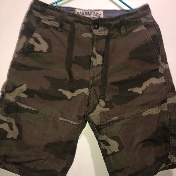mens levi camo shorts